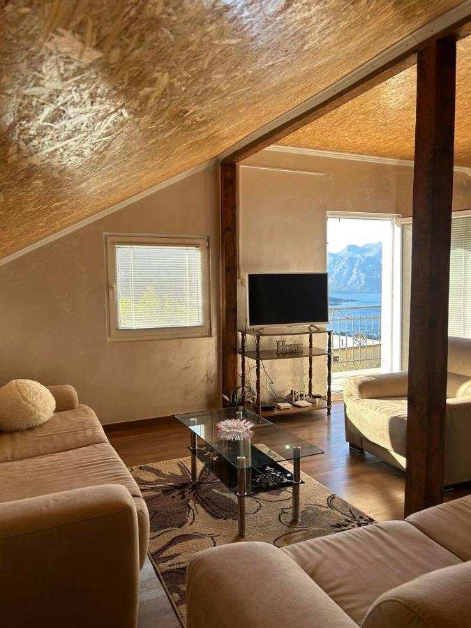 Apartment Perovic Cattaro Esterno foto
