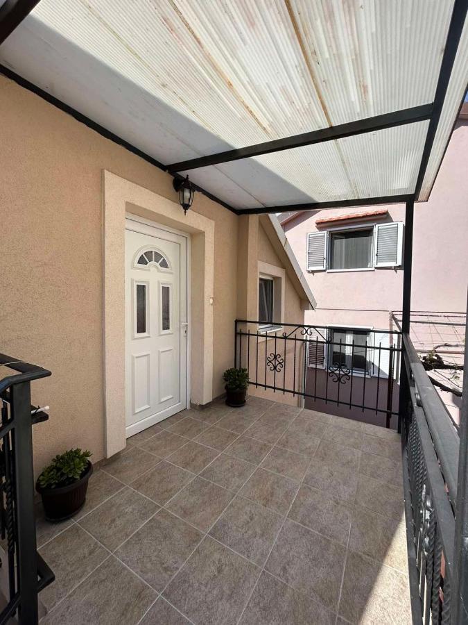 Apartment Perovic Cattaro Esterno foto